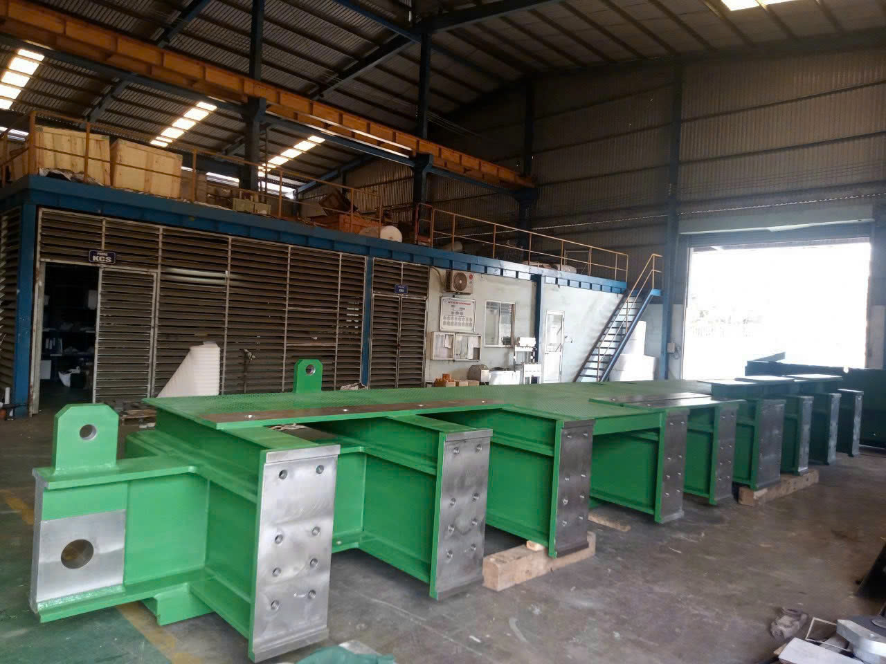 Khung máy cán thép công nghiệp