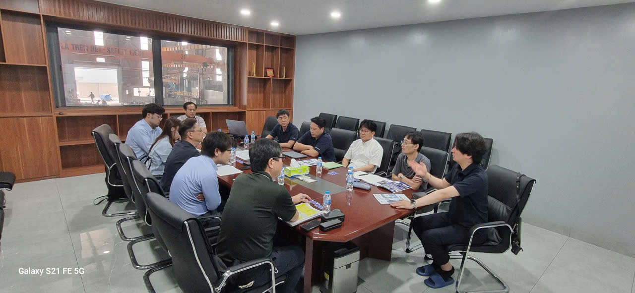 Khách hàng IPS Tập Đoàn IHI tham quan
